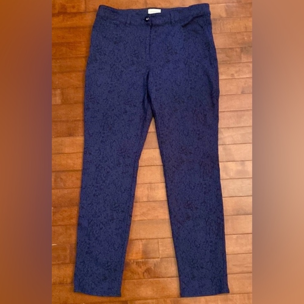 Chico’s Blue Black Print M Modern Professional Jacquard Straight Leg Pants